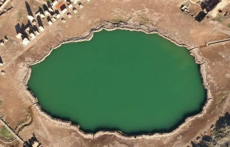 تخت سلیمان