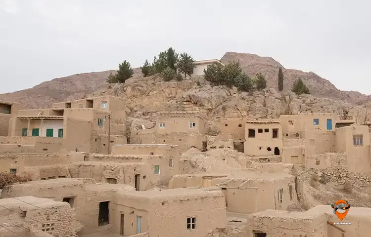 تور کویر رضا اباد