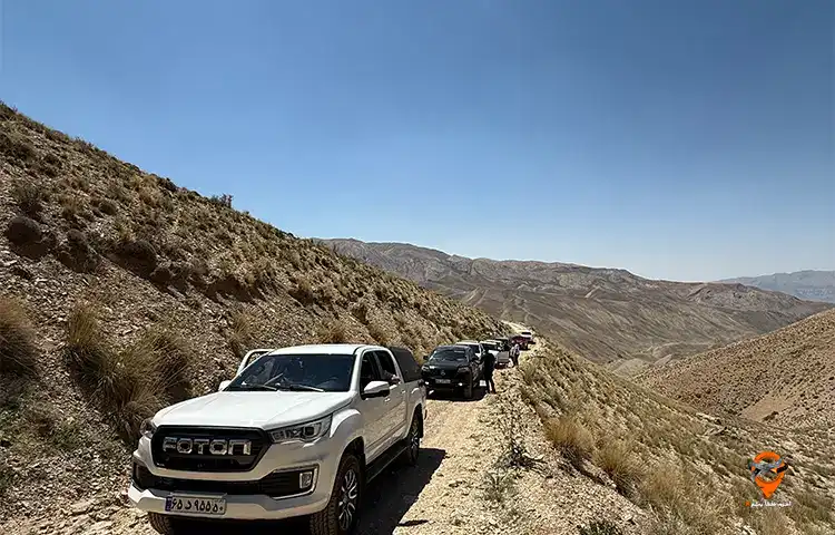 مسیر دسترسی به دریاچه لزور از تهران