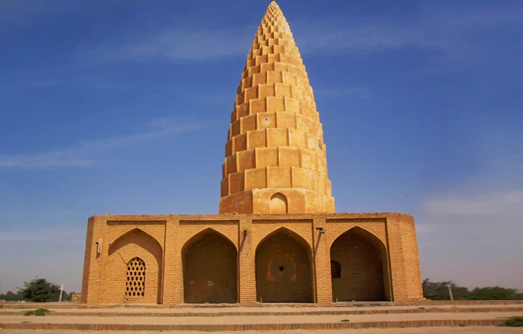 آرامگاه یعقوب لیث