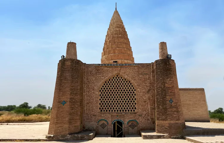 آرامگاه یعقوب لیث