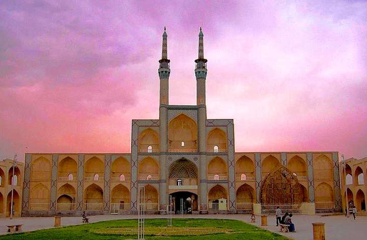 میدان امیر چخماق