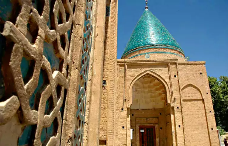 آرامگاه بایزید بسطامی