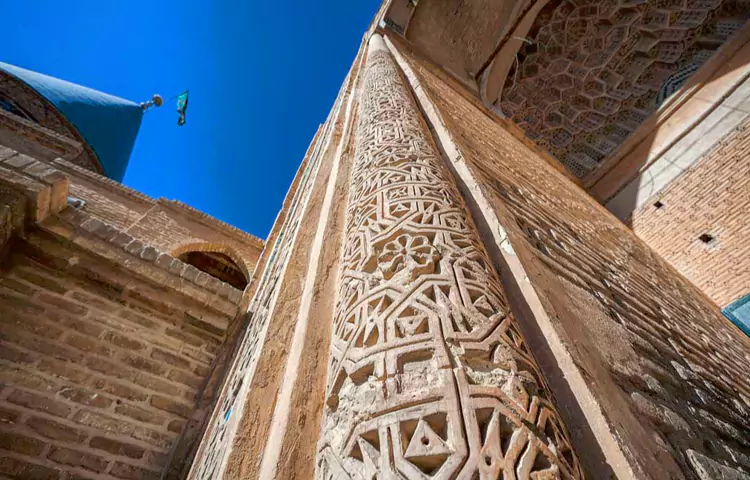 آرامگاه بایزید بسطامی