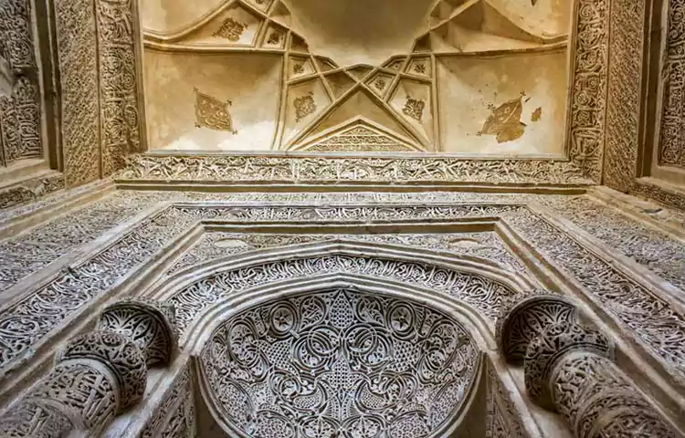 آرامگاه بایزید بسطامی