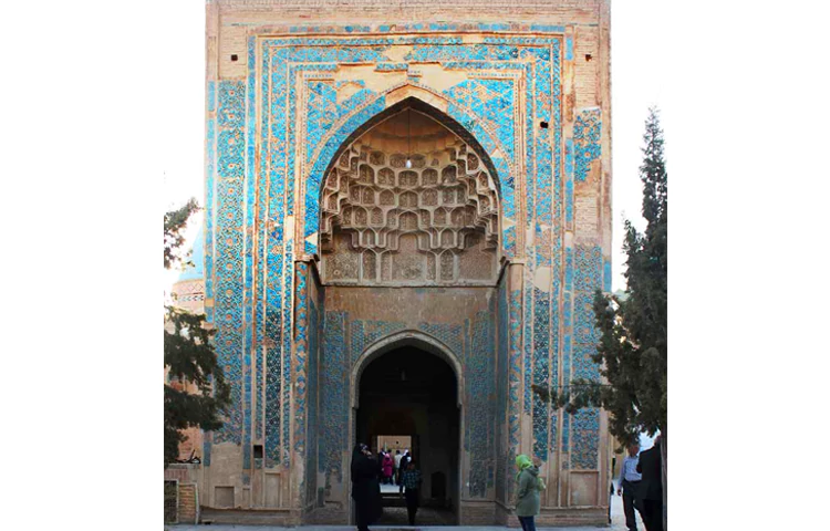 آرامگاه بایزید بسطامی