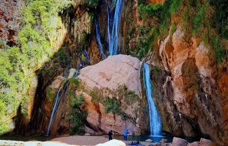 آبشار نوژیان