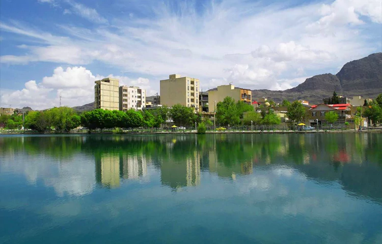 دریاچه کیو