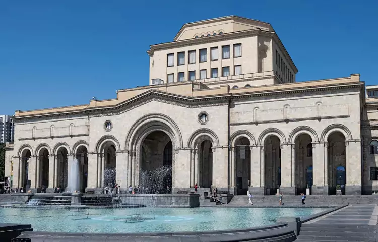 میدان جمهوری ایروان