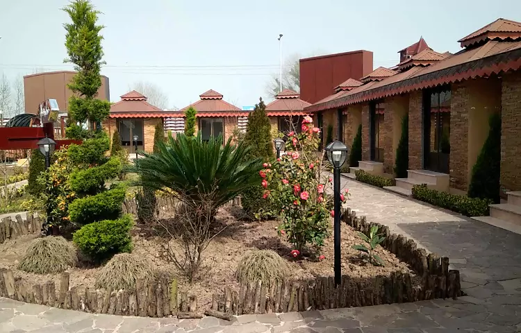 رستوران شبستان انزلی