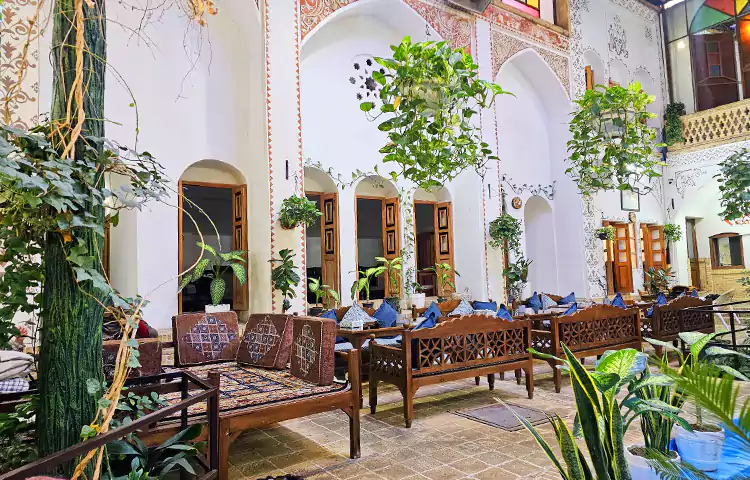 رستوران مظفری کاشان