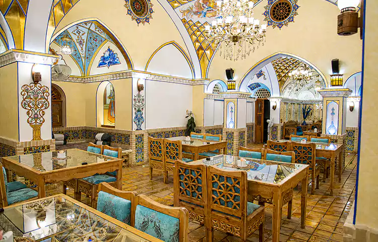 رستوران فخریه کاشان