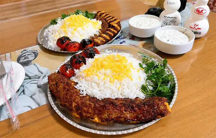 رستوران اروس گرگان