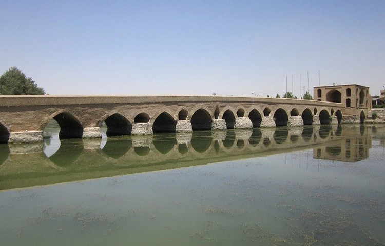 پل شهرستان