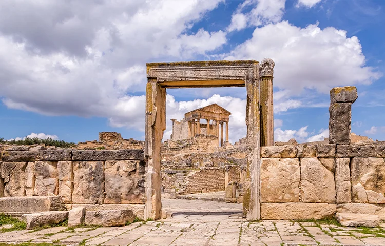 سفر به تونس در تابستان