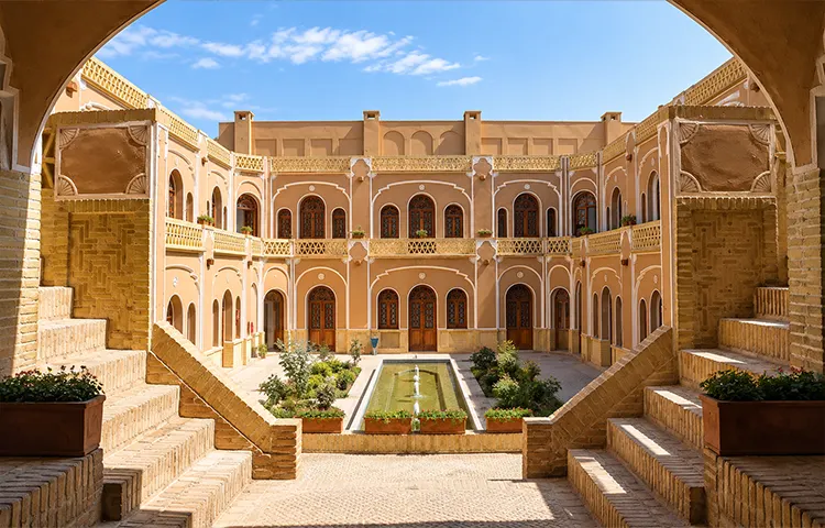 معماری خانه لاری ها