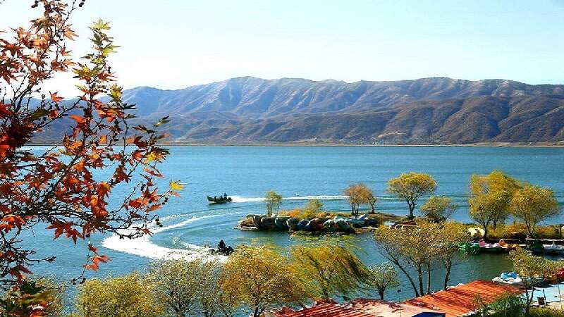 دریاچه زیوار