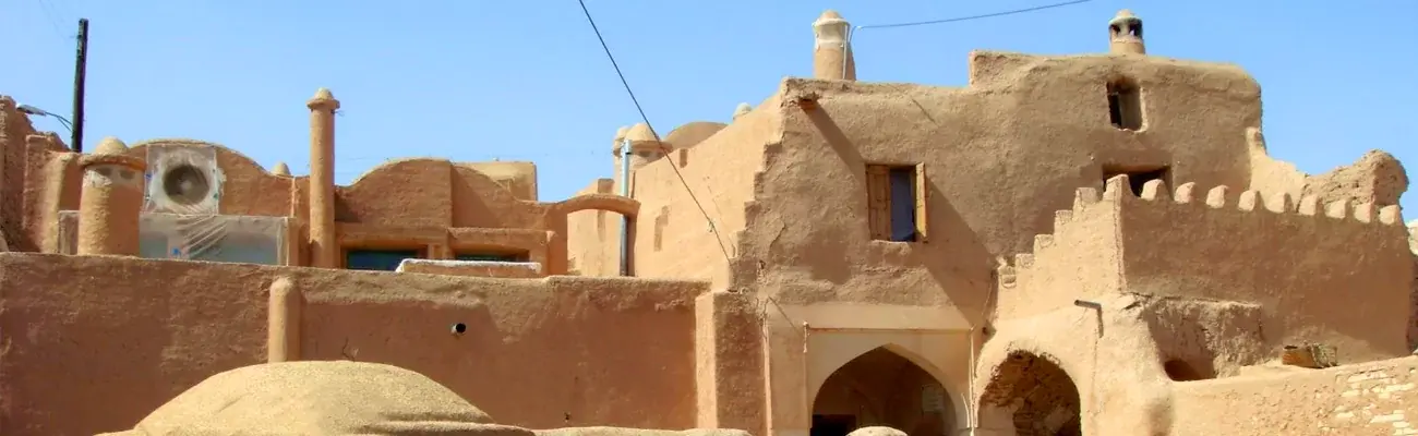 روستای گرمه؛ نخلستانی زنده در حاشیه کویر